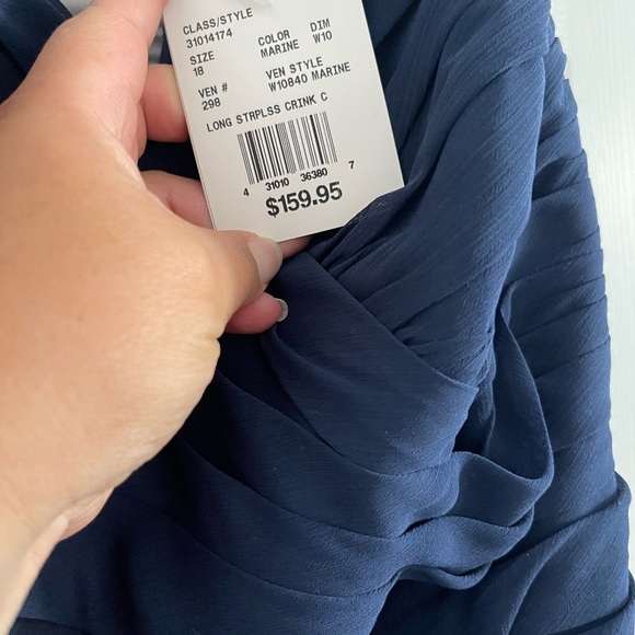 David’s Bridal Crinkle Chiffon Dress with Cascade Skirt, Color Marine, Size 18 - Picture 11 of 11